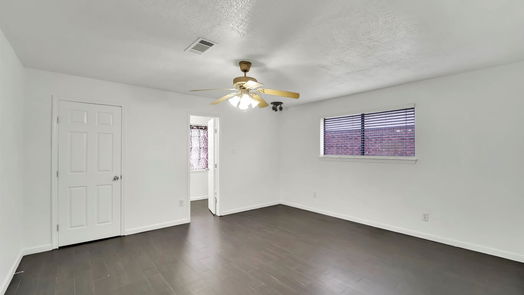 Houston 1-story, 3-bed 11127 Sageview Drive-idx