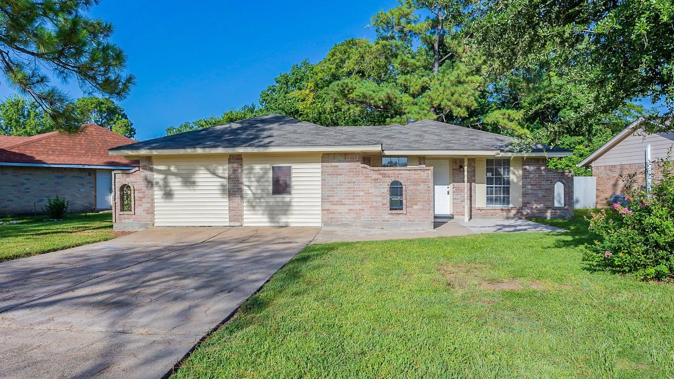 Houston 1-story, 3-bed 12222 Pompton Drive-idx