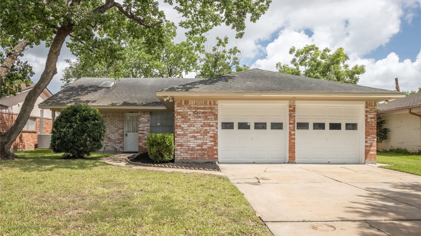 Houston 1-story, 3-bed 9747 Ebb Street-idx