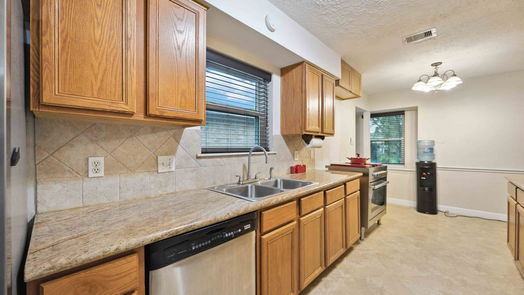 Houston 1-story, 3-bed 12015 Kirkway Drive-idx