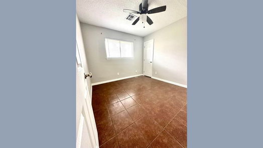 Houston 1-story, 3-bed 9930 Southport Dr-idx