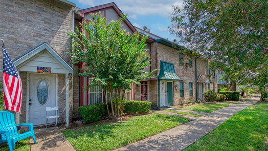 Houston 2-story, 2-bed 11811 Algonquin Drive-idx