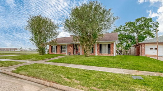 Houston 1-story, 4-bed 10403 Kirkshire Drive-idx