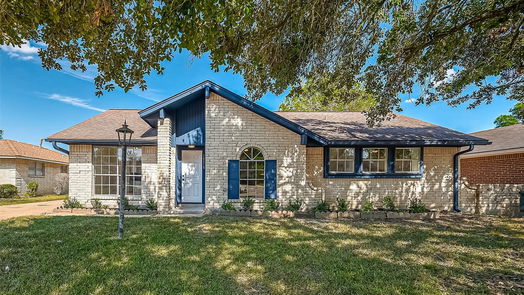 Houston null-story, 4-bed 10319 Sageyork Drive-idx