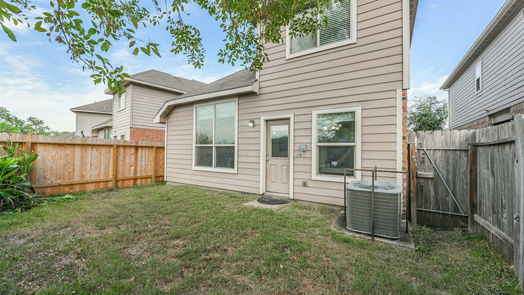 Houston 2-story, 3-bed 9338 Valley Tree Lane-idx