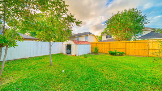 Houston 2-story, 4-bed 10919 Pigeonwood Drive-idx