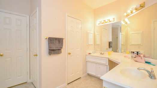 Houston 2-story, 5-bed 2119 Pitching Wedge Court-idx