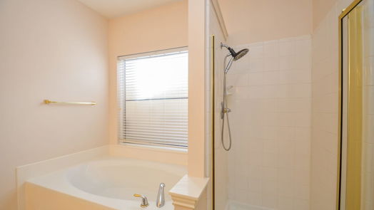 Houston 2-story, 5-bed 2119 Pitching Wedge Court-idx