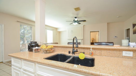 Houston 2-story, 5-bed 2119 Pitching Wedge Court-idx