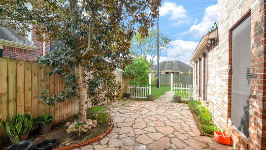 Houston 2-story, 5-bed 2119 Pitching Wedge Court-idx