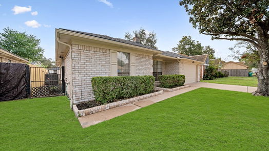 Houston 1-story, 3-bed 10118 Kirkaspen Drive-idx