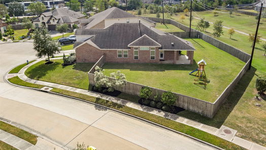 Pearland null-story, 3-bed 2402 Peony Meadow Circle-idx