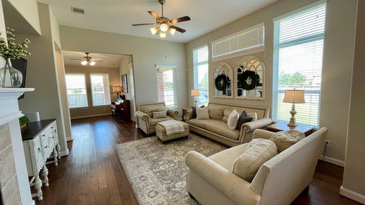 Pearland null-story, 3-bed 2402 Peony Meadow Circle-idx