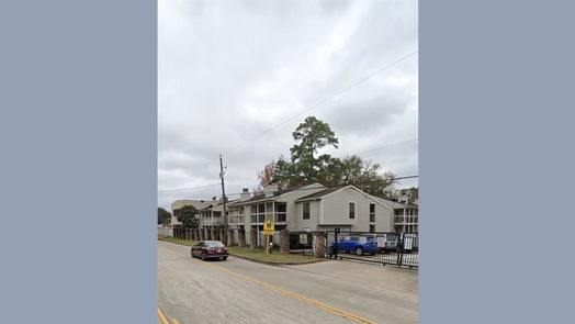 Houston 1-story, 2-bed 17331 Red Oak Drive 8-idx