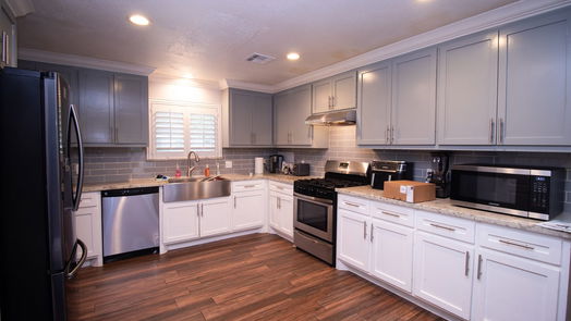 Houston 2-story, 5-bed 1714 Castlerock Drive-idx