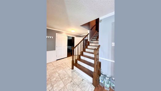 Houston 2-story, 5-bed 727 Baltic Lane-idx