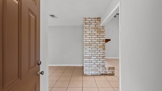 Houston 1-story, 3-bed 1709 Bodart Court-idx