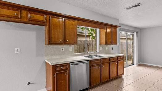 Houston 1-story, 3-bed 1709 Bodart Court-idx