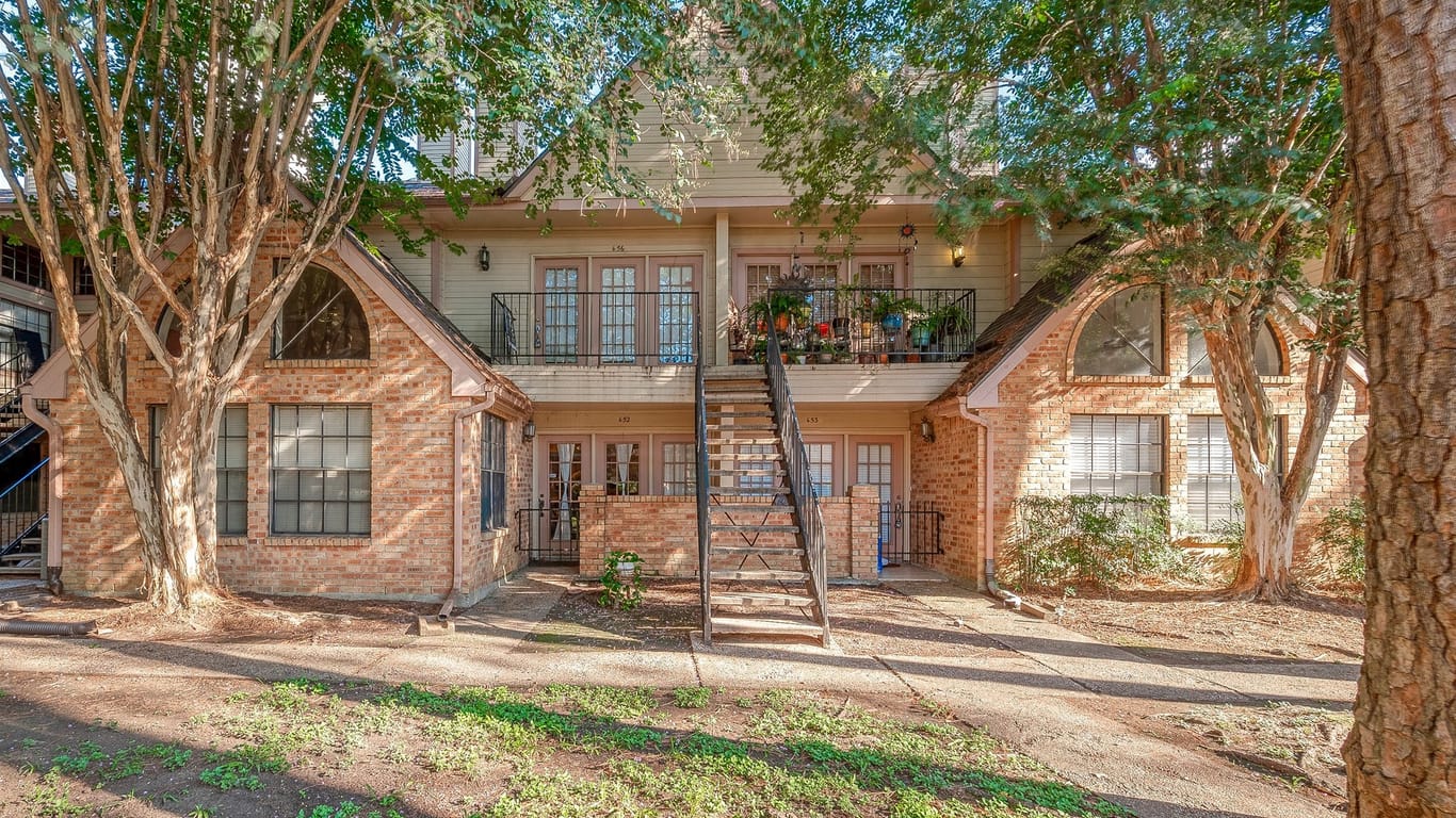 Houston 2-story, 2-bed 16800 Sugar Pine Drive S G56-idx