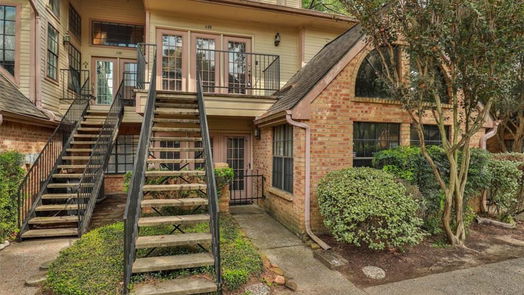 Houston null-story, 2-bed 16800 Sugar Pine Drive D29-idx