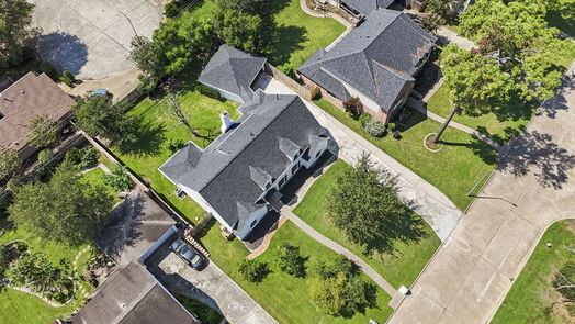 Houston 2-story, 5-bed 17211 Rolling Creek Drive-idx