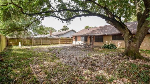 Houston 1-story, 3-bed 16315 Hollow Wood Drive-idx