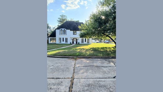 Houston 2-story, 4-bed 17931 Elk River Circle-idx