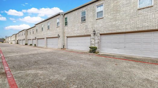 Houston 2-story, 2-bed 17421 Red Oak Drive 7421-idx