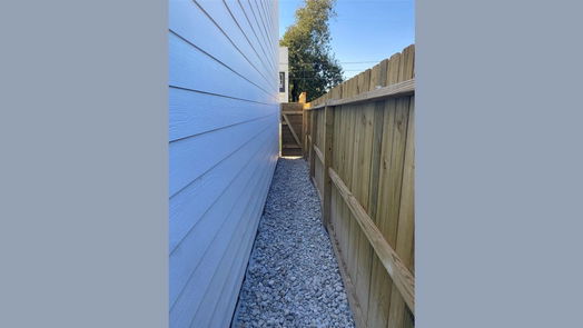 Houston 3-story, 3-bed 6538 Cohn Street-idx