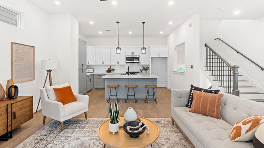 Houston 3-story, 3-bed 712 W Donovan Street C-idx