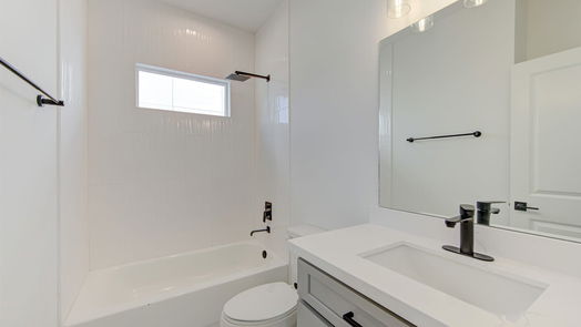 Houston 3-story, 3-bed 1102 Paul Quinn Street L-idx