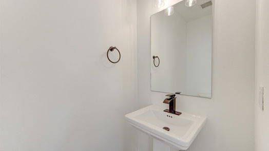Houston 3-story, 3-bed 1102 Paul Quinn Street L-idx
