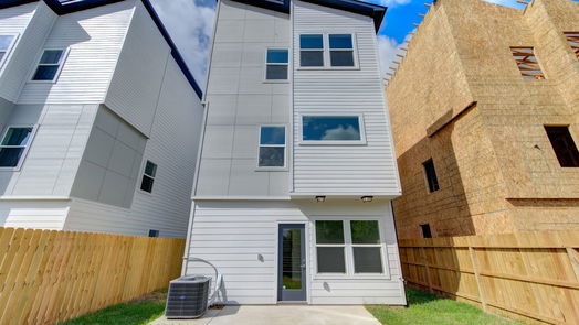 Houston 3-story, 3-bed 1102 Paul Quinn Street L-idx