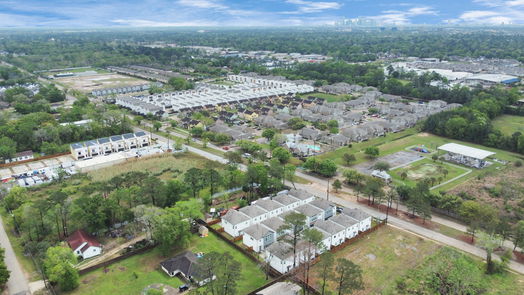 Houston 2-story, 3-bed 2504 W Tidwell Road E-idx