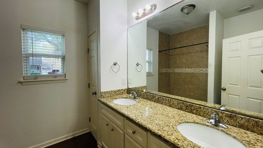 Houston 1-story, 3-bed 3202 Druid Street-idx