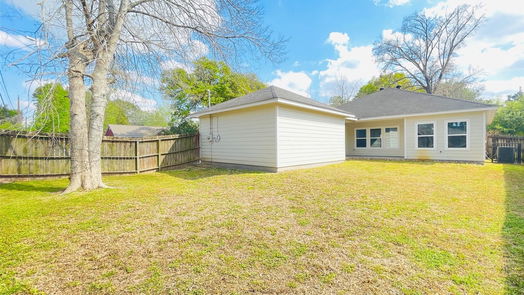 Houston 1-story, 3-bed 3202 Druid Street-idx