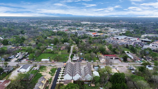 Houston 3-story, 3-bed 6137 W Montgomery Road-idx