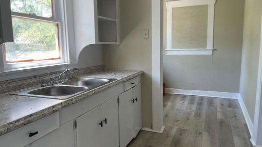 Houston 1-story, 2-bed 3406 De Soto Street-idx