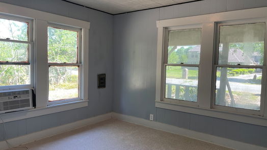 Houston 1-story, 2-bed 3406 De Soto Street-idx