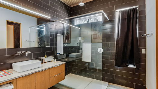 Houston 1-story, 1-bed 4829 Golden Forest Drive-idx