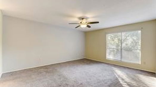 Houston 1-story, 2-bed 5661 Birchmont Drive 5-idx