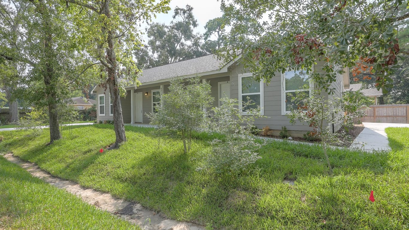 Houston 1-story, 2-bed 6619 Carver Road-idx