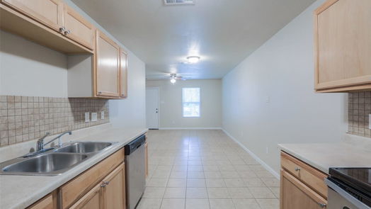 Houston 1-story, 2-bed 6619 Carver Road-idx