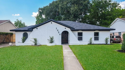 Houston 1-story, 3-bed 1034 W Donovan Street W-idx