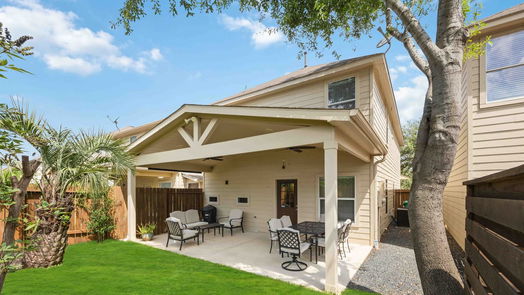 Houston 2-story, 3-bed 1715 Tornado-idx