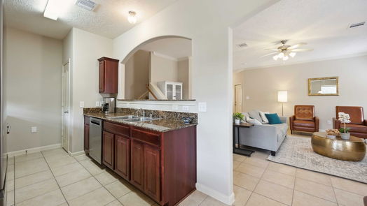 Houston 2-story, 3-bed 1715 Tornado-idx