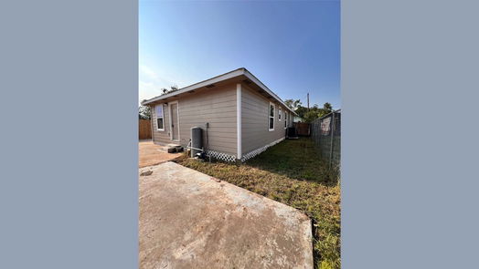 Houston 1-story, 3-bed 885 Green Meadow Lane-idx