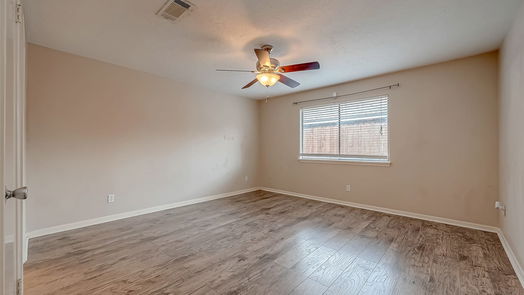 Houston 1-story, 2-bed 5123 Spring Forest Drive-idx