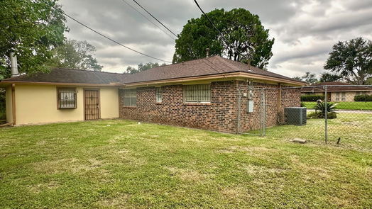 Houston 1-story, 3-bed 3203 Garapan Street-idx