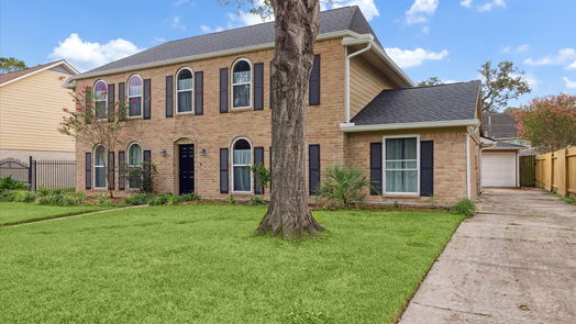 Houston 2-story, 5-bed 5023 Bayou Vista Dr Drive-idx